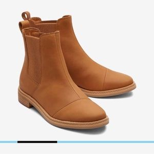 EUC TOM Charlie Boot (size 10)